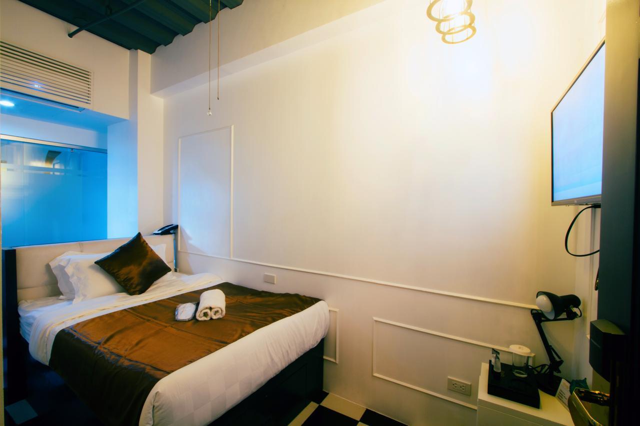Facade Hotel Tabaco Exterior photo
